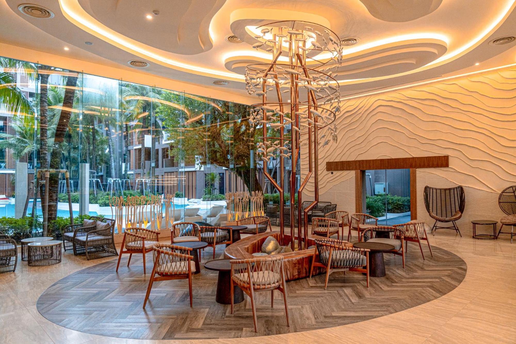 The Marin Phuket Kamala Beach Exteriör bild