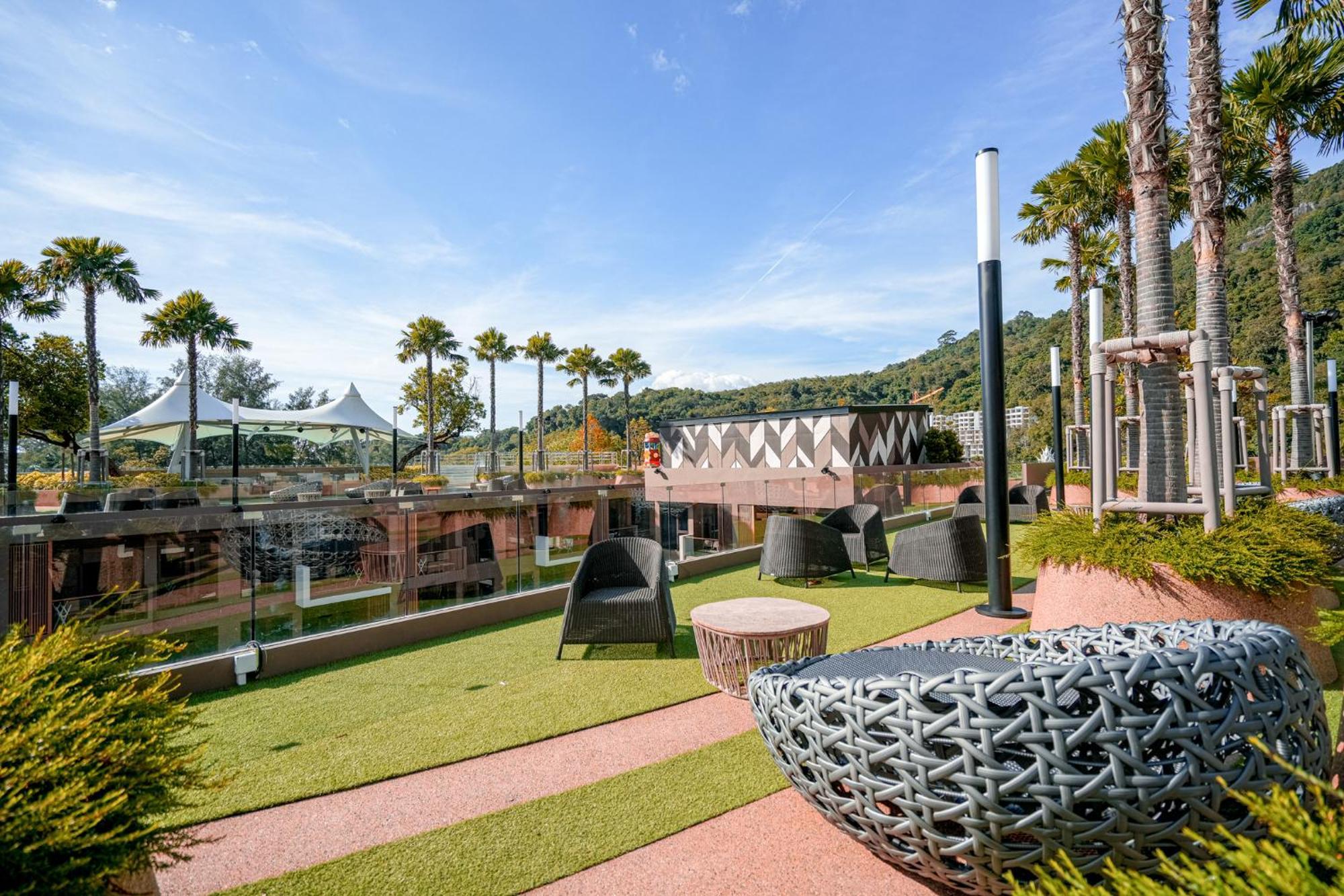 The Marin Phuket Kamala Beach Exteriör bild