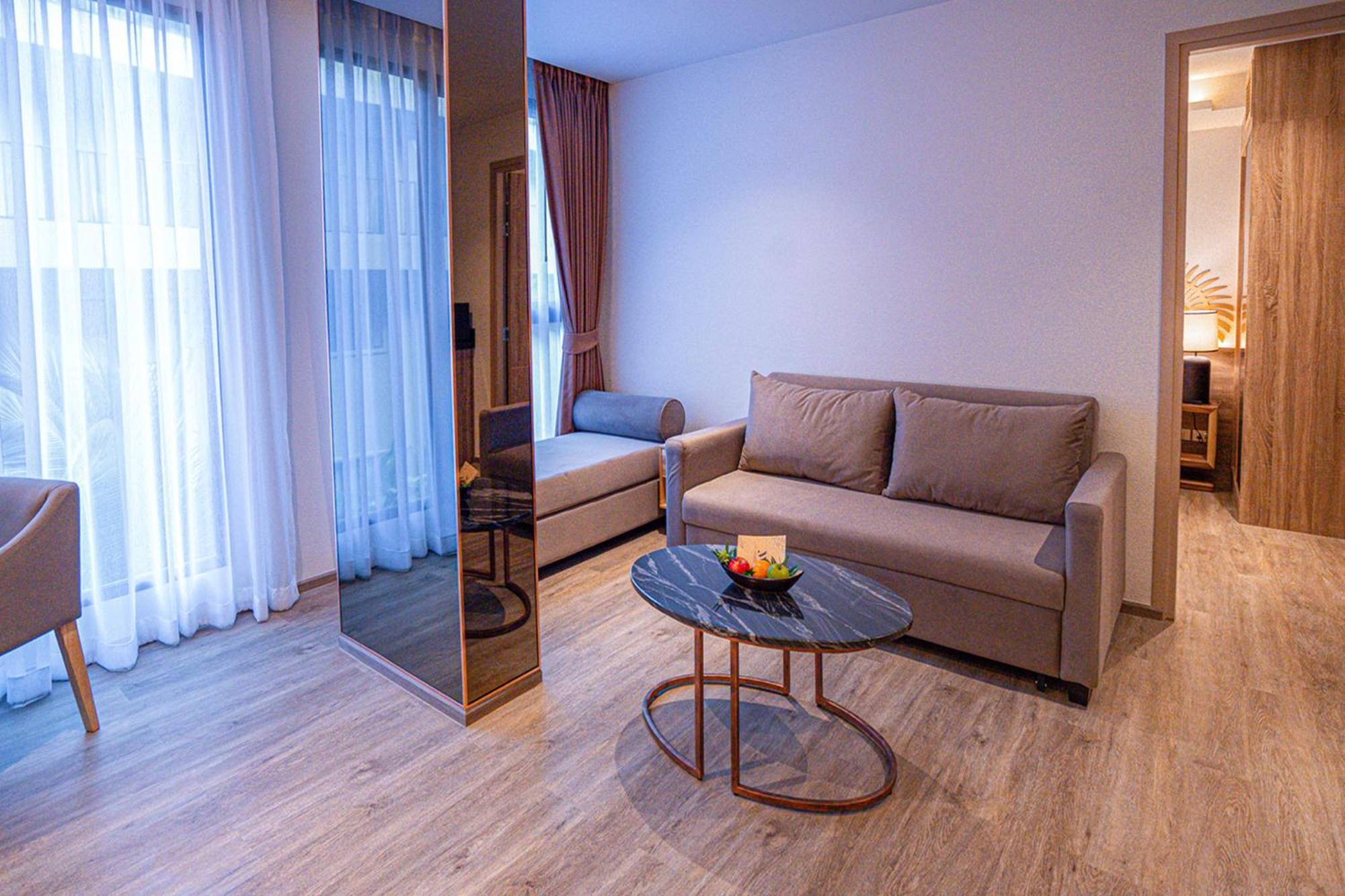 The Marin Phuket Kamala Beach Exteriör bild